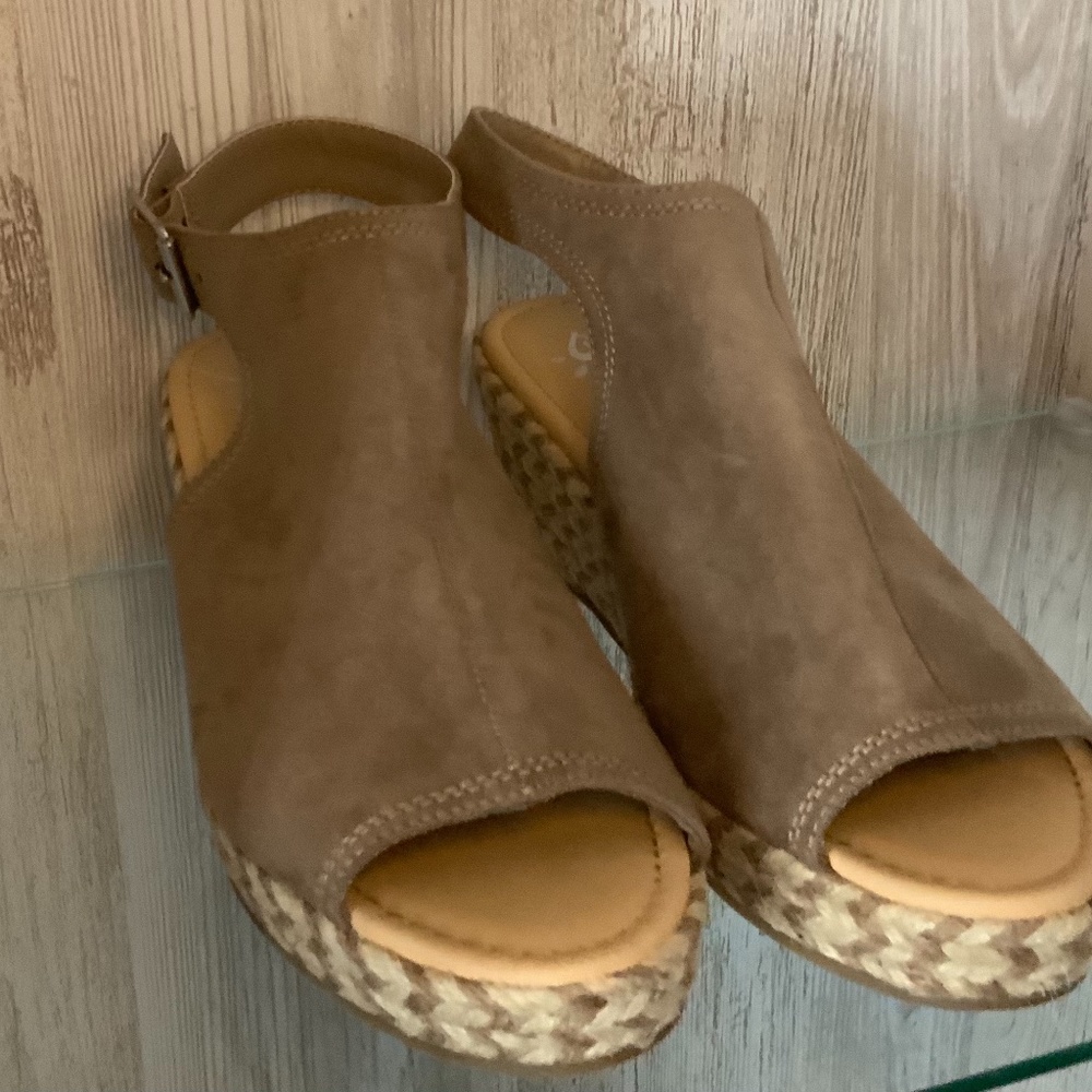 Rope-Lined Espadrille Sandals